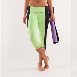 Lululemon Wunder Under Crop